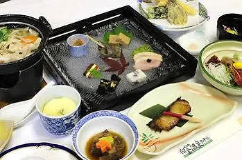 Ryokan 碧の美ゆゆaonobi Yuyu旧湯元白金温泉ホテル Biei